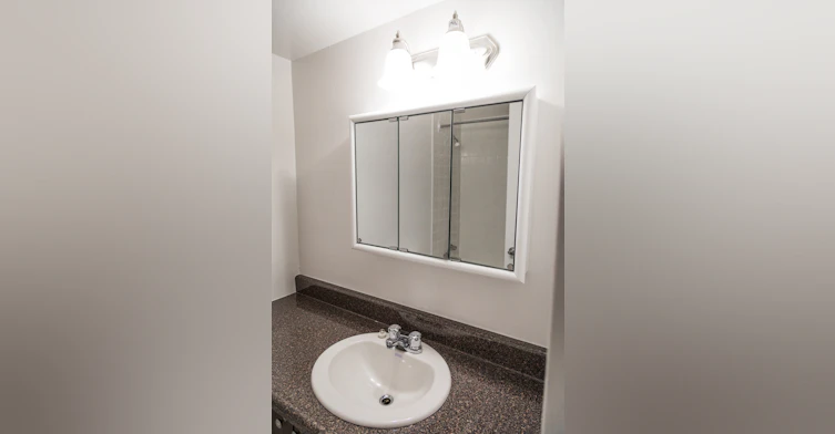 214-30 Antrim Crescent, Toronto, ON, M1P 4S4 - 2