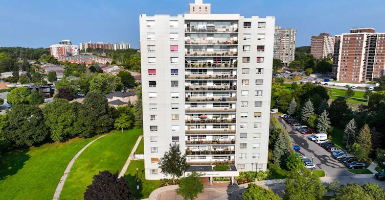 1406-20 Fontenay Court, Toronto, ON, M9A 4W4