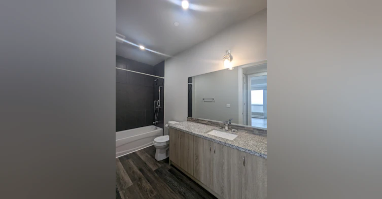 0406-121 King Street West, Chatham-Kent, ON, N7M 0K7 - 14