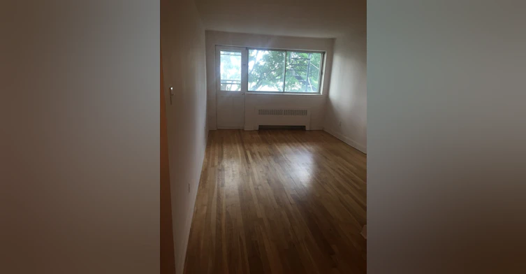 2625 De Kent Avenue, Montréal, QC, H3S 1M8 - 5