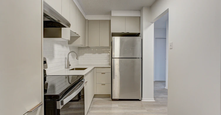 6555 Kildare Chemin, Côte-Saint-Luc, QC, H4W 2X4