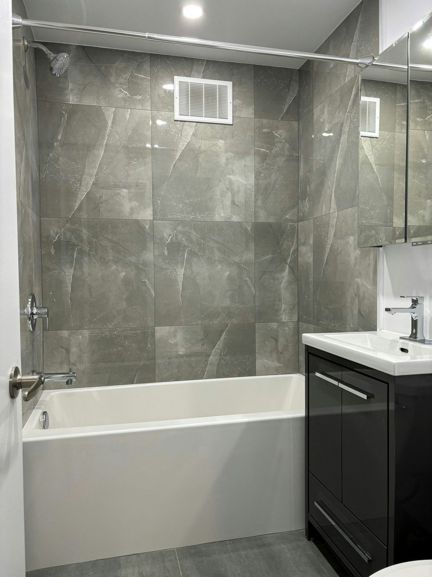 4635 Clanranald Avenue, Montréal, QC, H3X 2R7 - 5