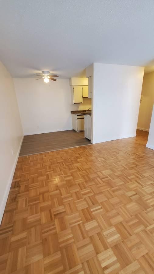 201-590 WEST 12th Avenue, Vancouver, BC, V6Z 1M2 - 2