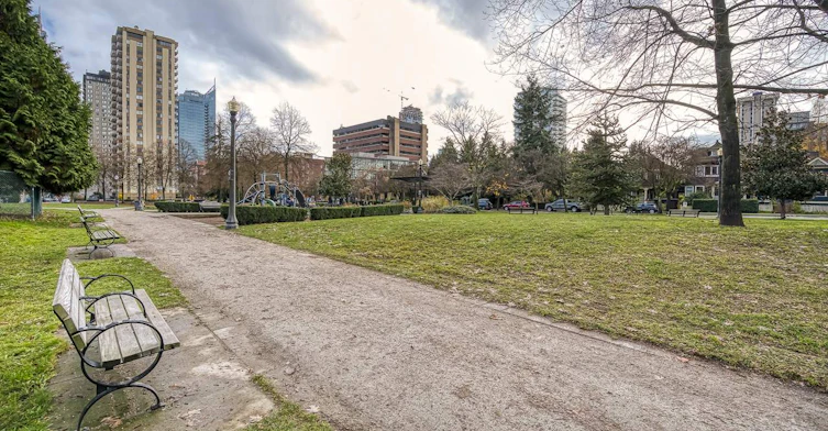 B08-1019 Bute Street, Vancouver, BC, V6E 1Y9 - 4