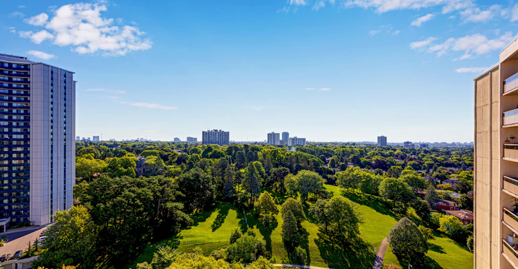 20 Graydon Hall Drive, Toronto, ON, M3A 2Z9 - 9