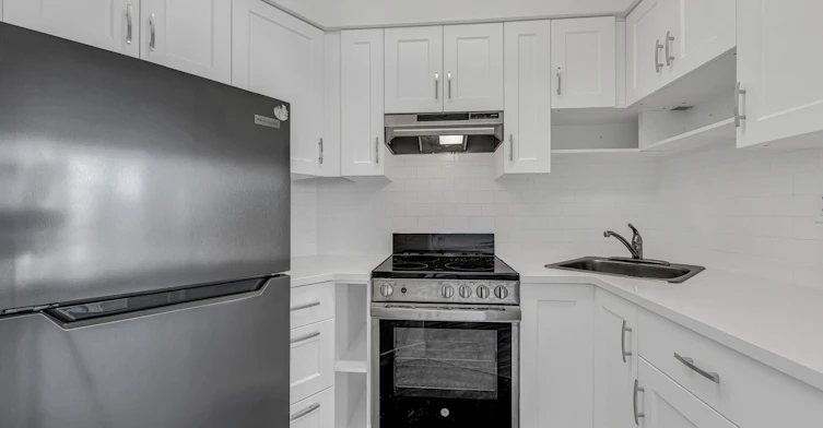 Cypress House-1600 L Beach Avenue, Vancouver, BC, V6G 1Y6 - 8