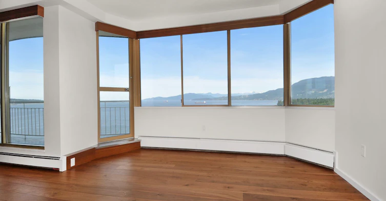 1600 L Beach Avenue, Vancouver, BC, V6G 1Y6 - 11