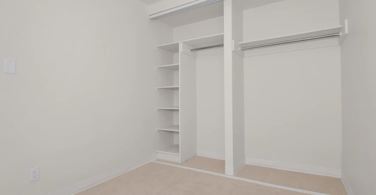 1600 L Beach Avenue, Vancouver, BC, V6G 1Y6 - 8