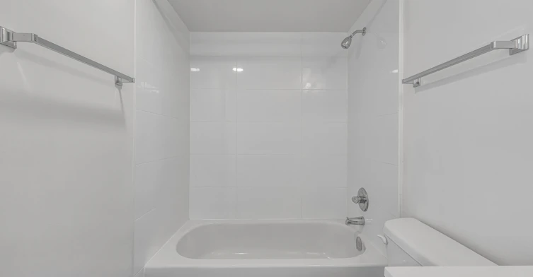 1600 L Beach Avenue, Vancouver, BC, V6G 1Y6 - 7