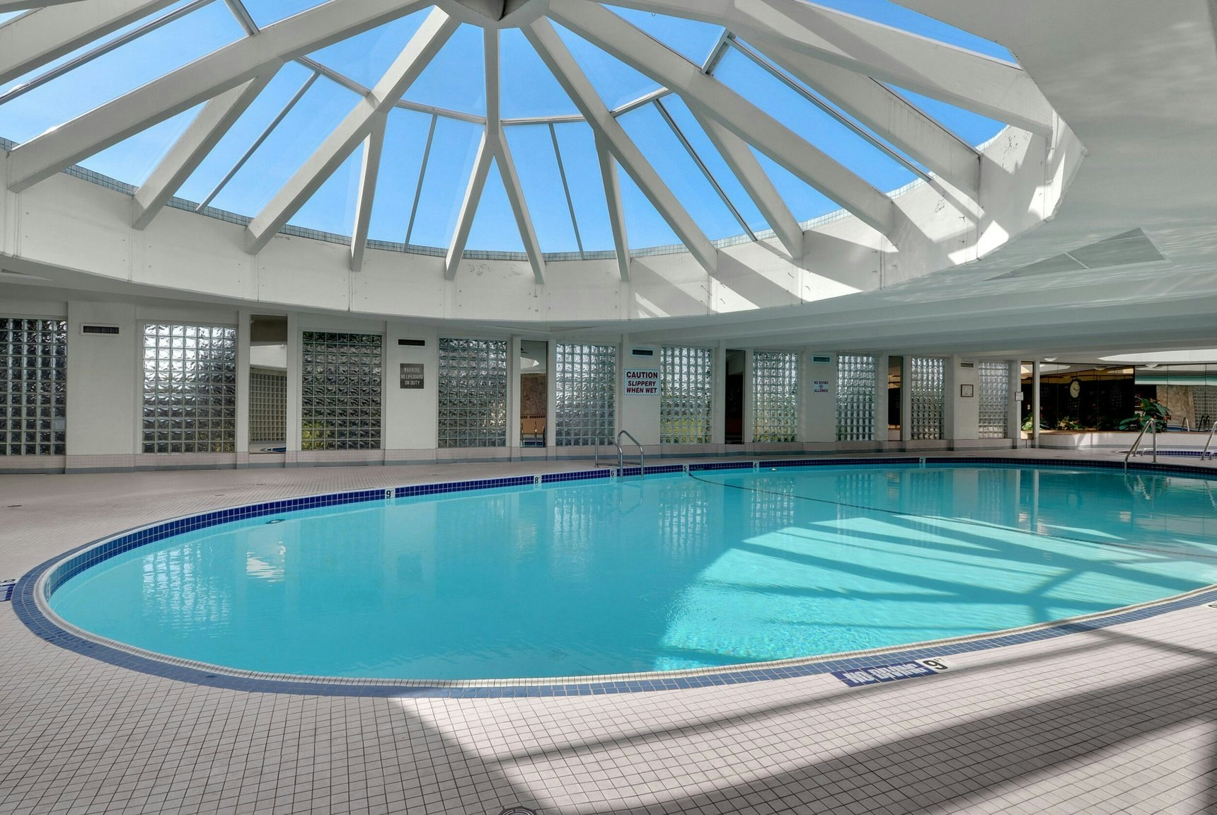 1600 L Beach Avenue, Vancouver, BC, V6G 1Y6 - 9