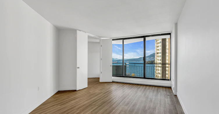 1600 L Beach Avenue, Vancouver, BC, V6G 1Y6