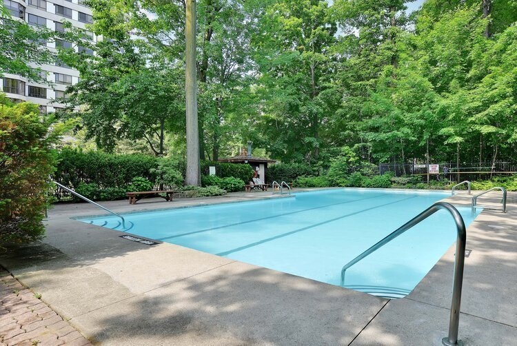 1201 Walden Circle, Mississauga, ON, L5J 4M9 - 25