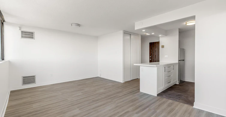 1201 Walden Circle, Mississauga, ON, L5J 4M9 - 8