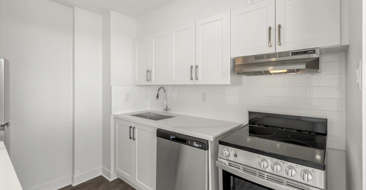 1201 Walden Circle, Mississauga, ON, L5J 4M9 - 14
