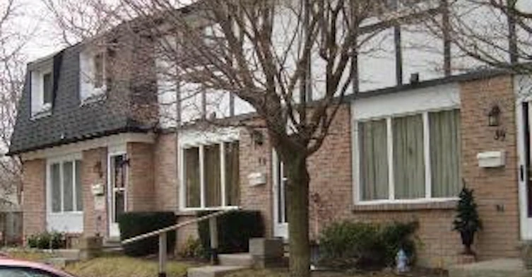 28-82 Finch Drive, Sarnia, ON, N7S 4T8 - 2
