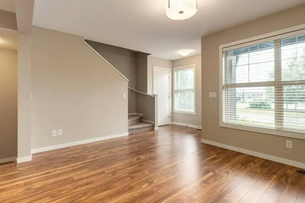 0103-1704 Heartland Avenue, Cochrane, AB, T4C 2L2 - 2