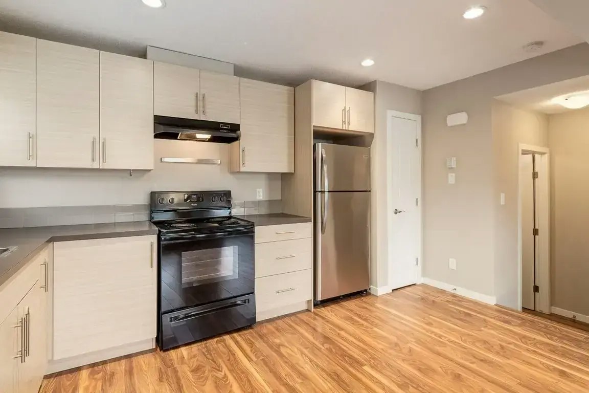 0103-1704 Heartland Avenue, Cochrane, AB, T4C 2L2 - 8