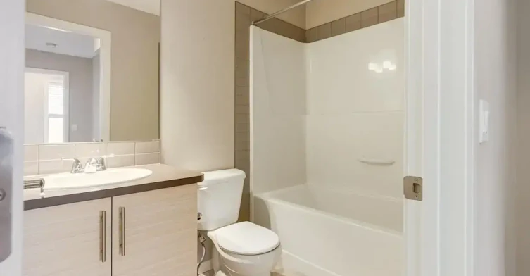 0201-1704 Heartland Avenue, Cochrane, AB, T4C 2L2 - 20