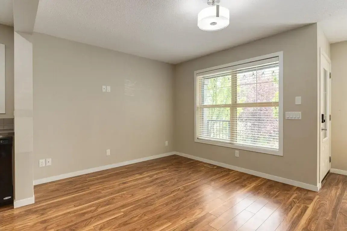 0201-1704 Heartland Avenue, Cochrane, AB, T4C 2L2 - 6