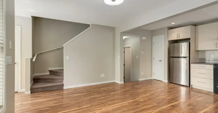 0201-1704 Heartland Avenue, Cochrane, AB, T4C 2L2 - 10
