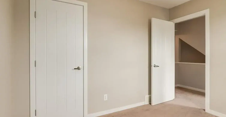 0201-1704 Heartland Avenue, Cochrane, AB, T4C 2L2 - 16