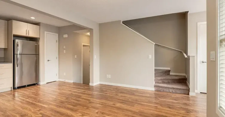 0201-1704 Heartland Avenue, Cochrane, AB, T4C 2L2 - 9
