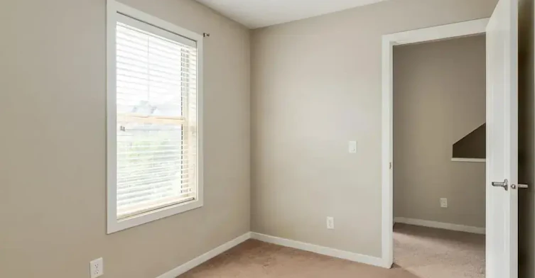0201-1704 Heartland Avenue, Cochrane, AB, T4C 2L2 - 29