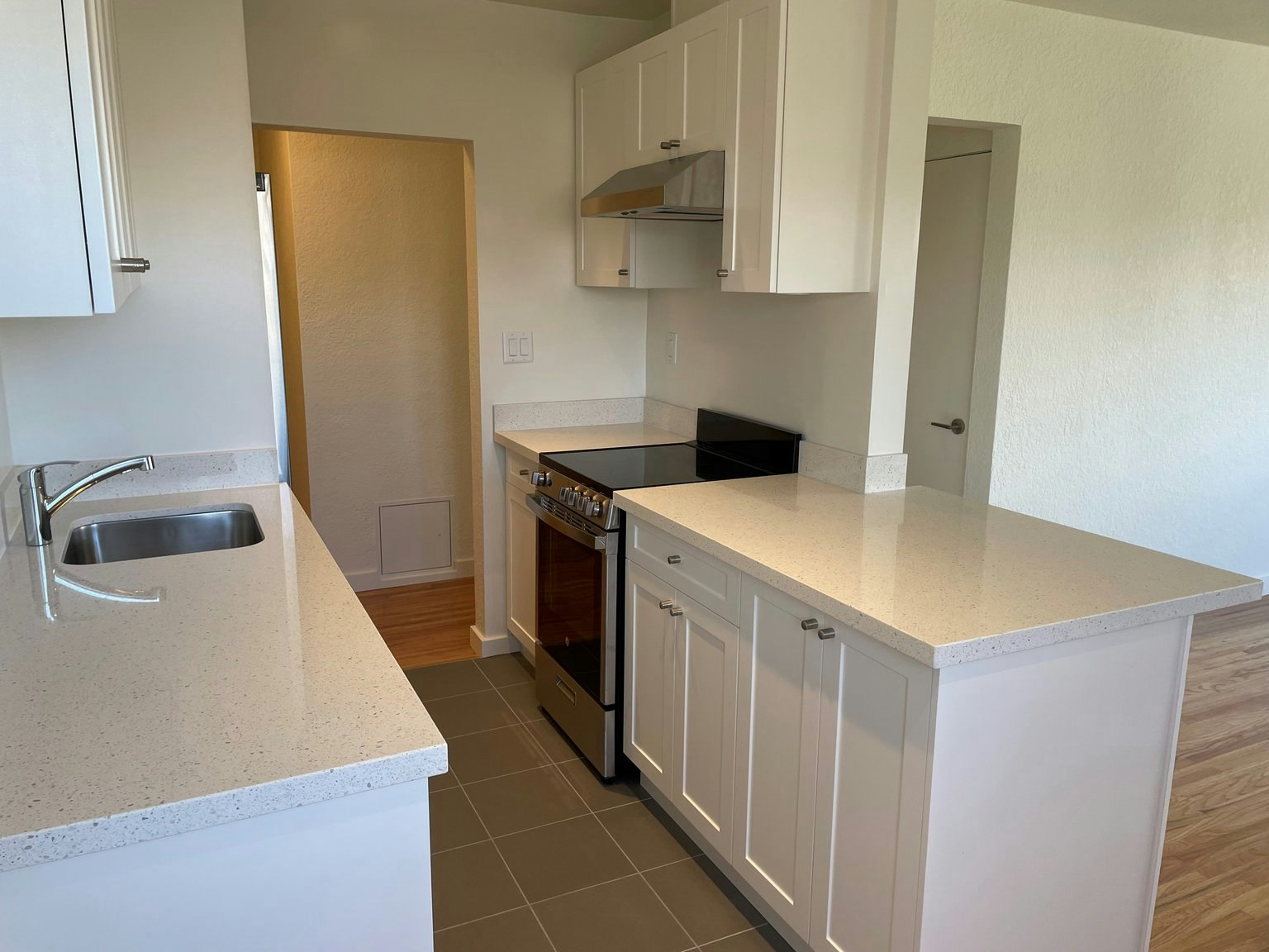 8-1925 Maple Street, Vancouver, BC, V6J 3T1 - 5