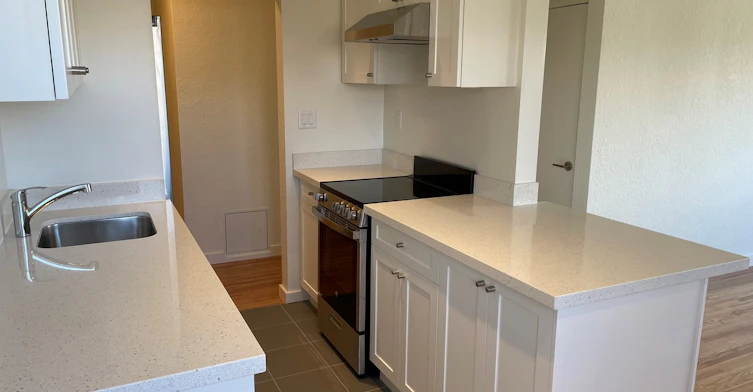 8-1925 Maple Street, Vancouver, BC, V6J 3T1 - 5