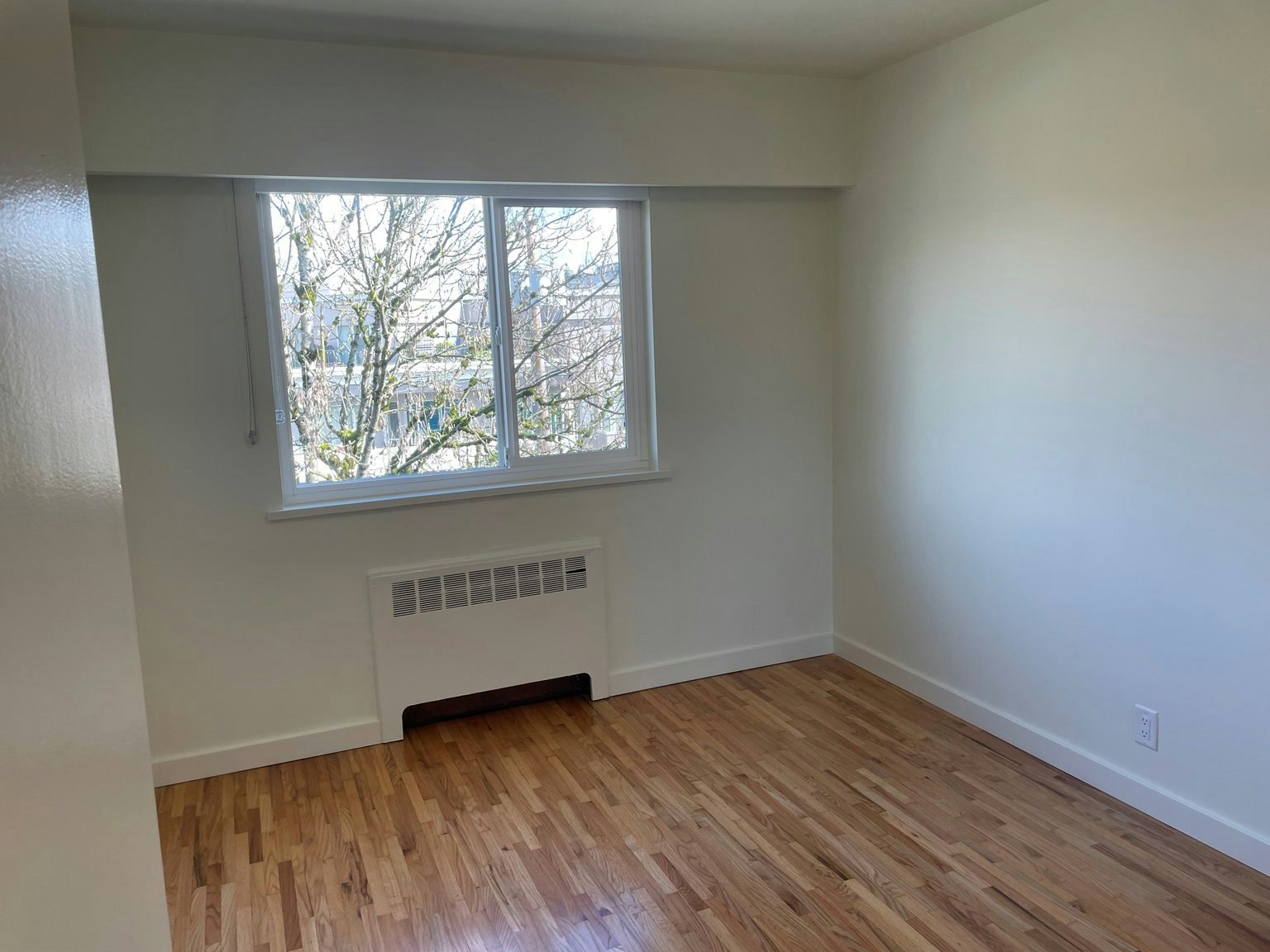 8-1925 Maple Street, Vancouver, BC, V6J 3T1 - 4