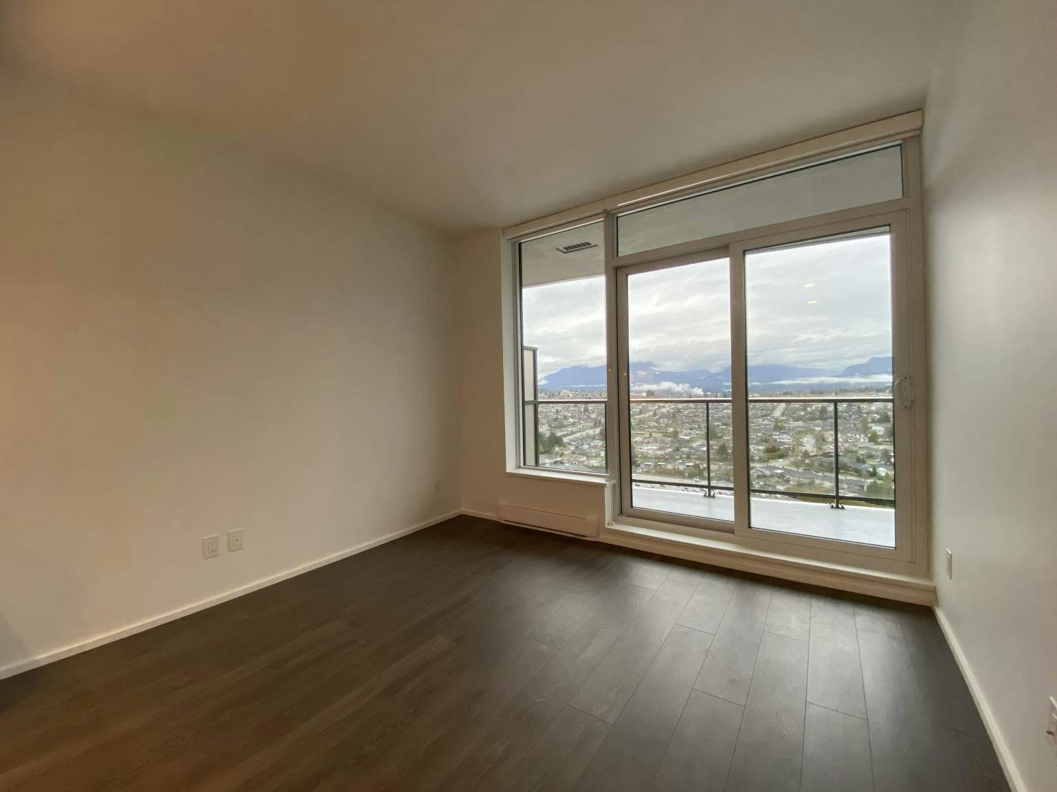 2209-4650 Brentwood Boulevard, Burnaby, BC, V5C 0M3 4