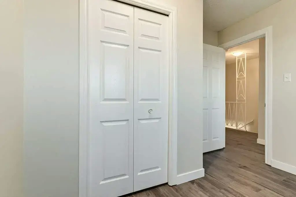 4607A-4603 48 Avenue, Wetaskiwin, AB, T9A 0M2 - 7