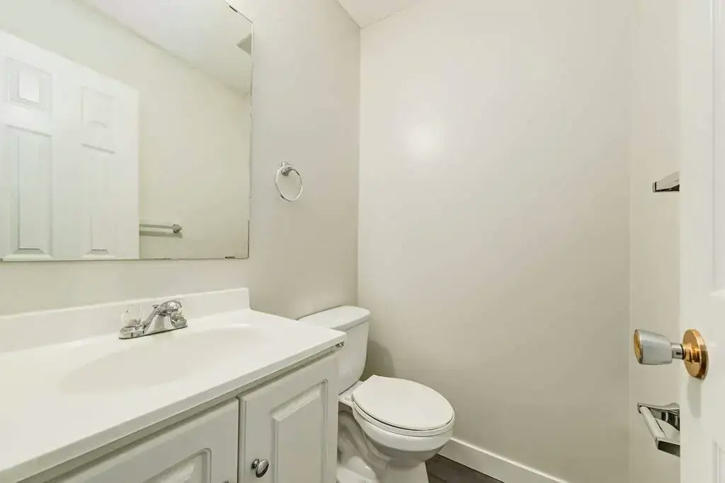 4607A-4603 48 Avenue, Wetaskiwin, AB, T9A 0M2 - 9