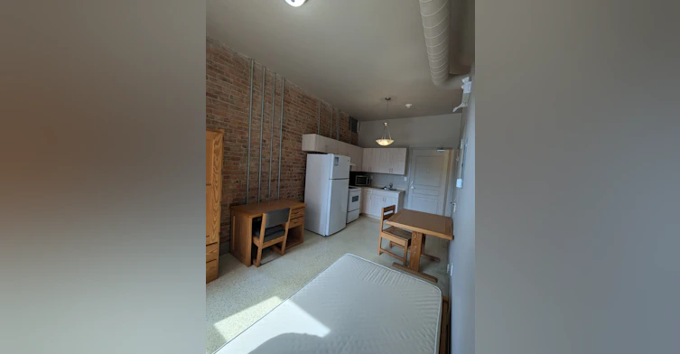 2 Main Street West, Chatham-Kent, ON, N0P 2C0 - 4