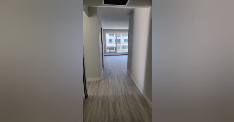 309-639 14th Avenue SW, Calgary, AB, T2R 1H9 - 4