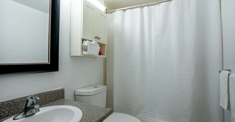 141 Davisville Avenue, Toronto, ON, M4S 2Y9 - 14