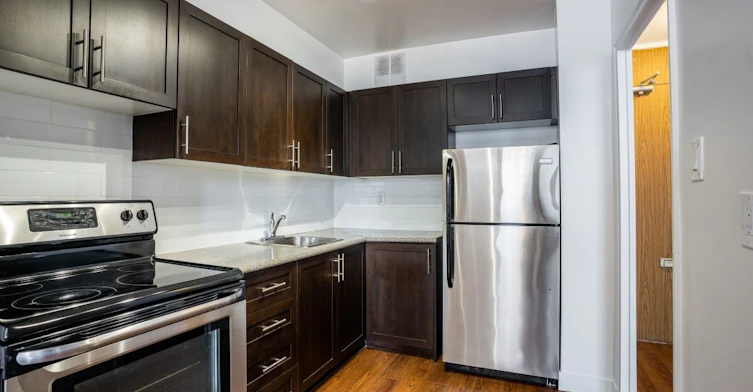 111 Davisville Avenue, Toronto, ON, M4S 2Y9 - 13