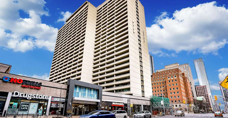 77 Huntley Street, Toronto, ON, M4Y 2P3 - 3