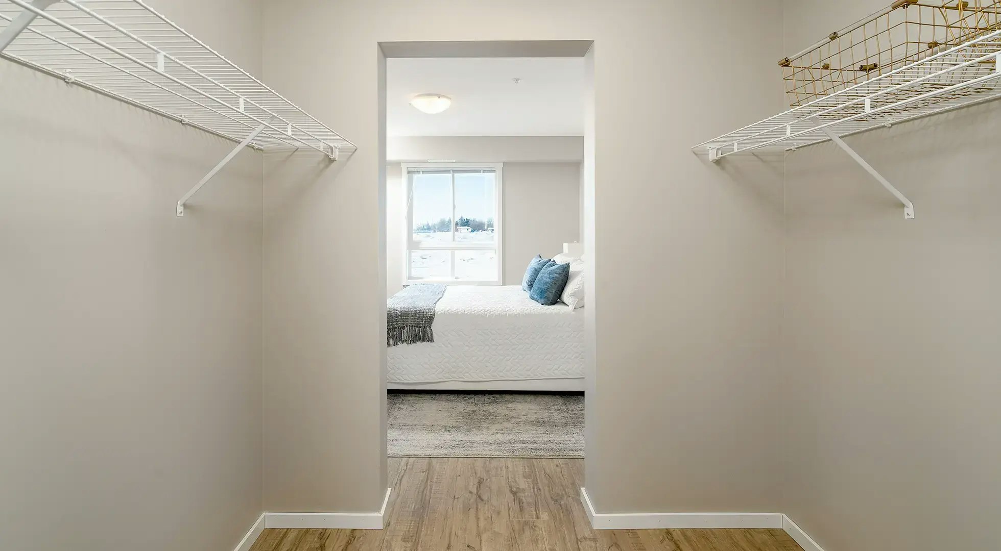 1085 Court Avenue, Winnipeg, MB, R2P 2H8 - 7