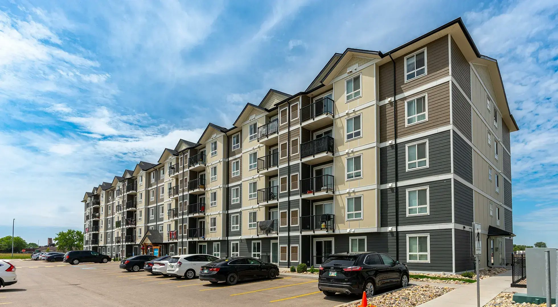 1085 Court Avenue, Winnipeg, MB, R2P 2H8 - 2