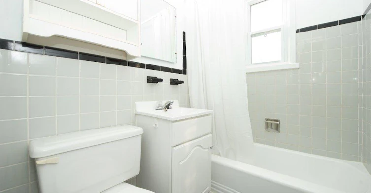 2-358 Mcarthur Avenue, Ottawa, ON, K1L 6N7 - 5