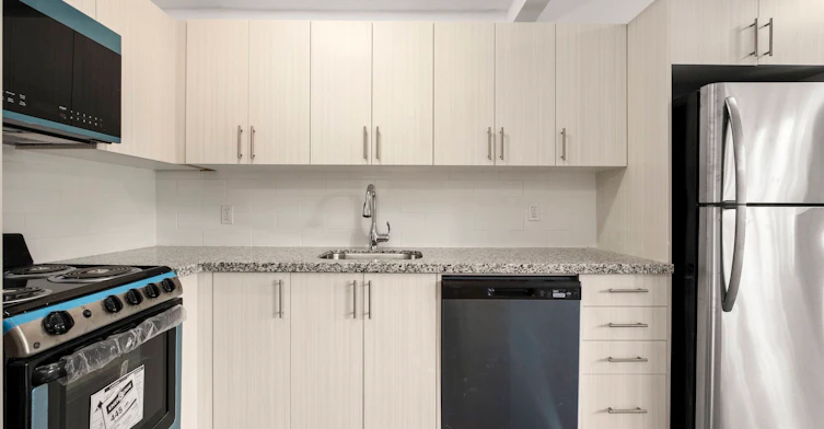 2 Torbolton Drive, Toronto, ON, M9W 3Y2 - 2