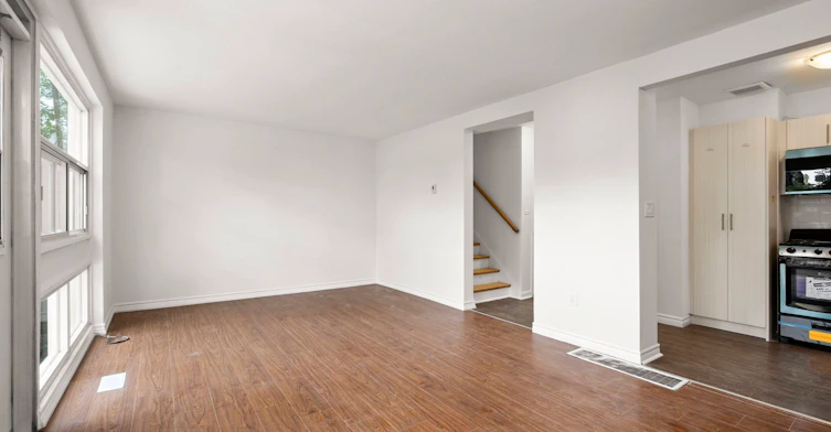 2 Torbolton Drive, Toronto, ON, M9W 3Y2 - 13