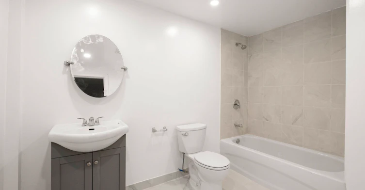 2 Torbolton Drive, Toronto, ON, M9W 3Y2 - 5
