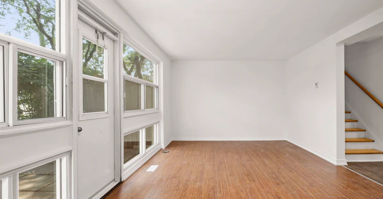2 Torbolton Drive, Toronto, ON, M9W 3Y2 - 11