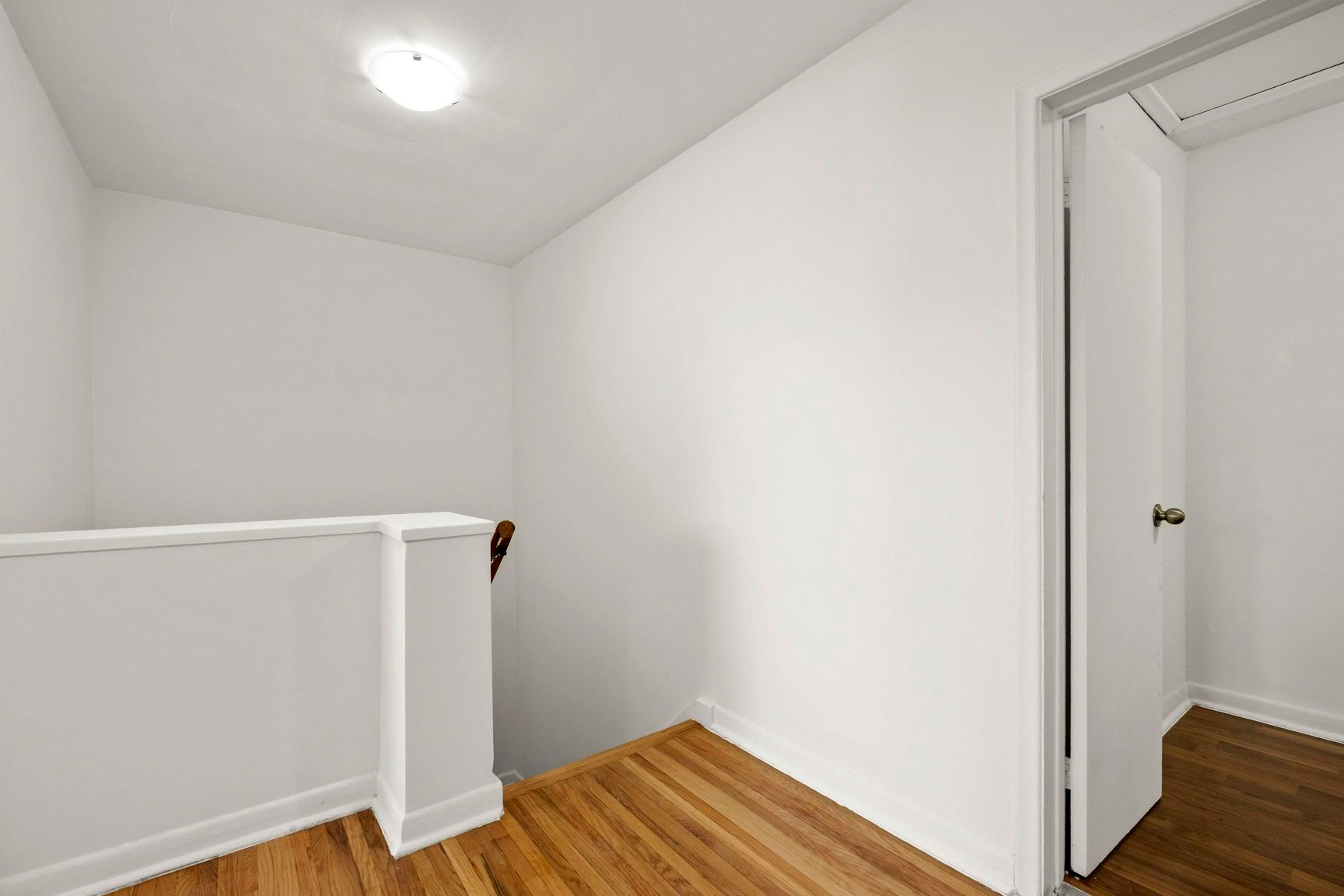 2 Torbolton Drive, Toronto, ON, M9W 3Y2 - 8