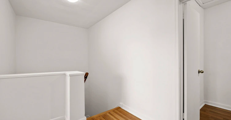 2 Torbolton Drive, Toronto, ON, M9W 3Y2 - 8
