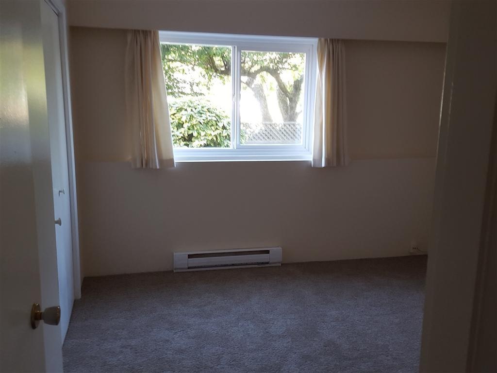 207-1145 Bay Street, Victoria, BC, V8T 1S4 - 4