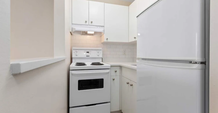 1201-1250 Comox Street, Vancouver, BC, V6E 1K8 - 8
