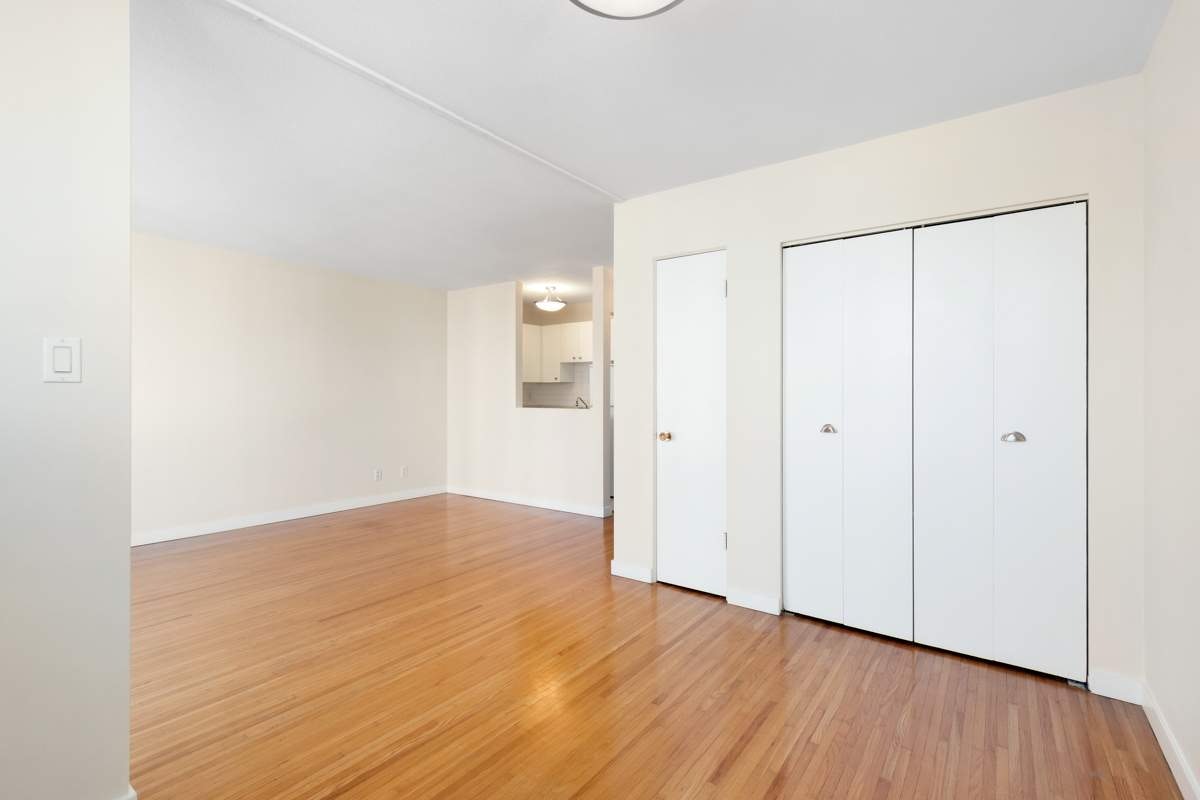 1201-1250 Comox Street, Vancouver, BC, V6E 1K8 - 5